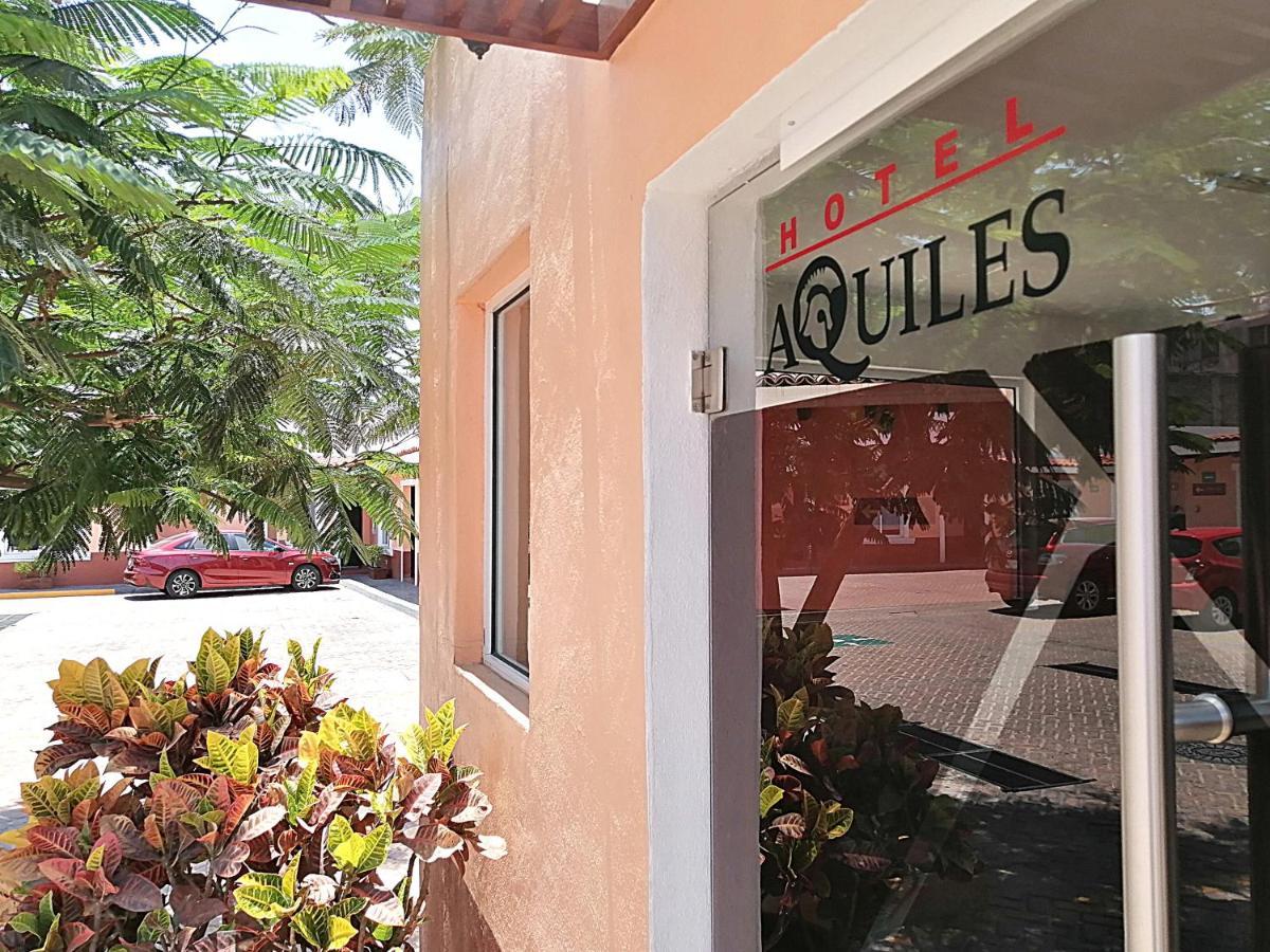 Hotel Aquiles Guadalajara Esterno foto