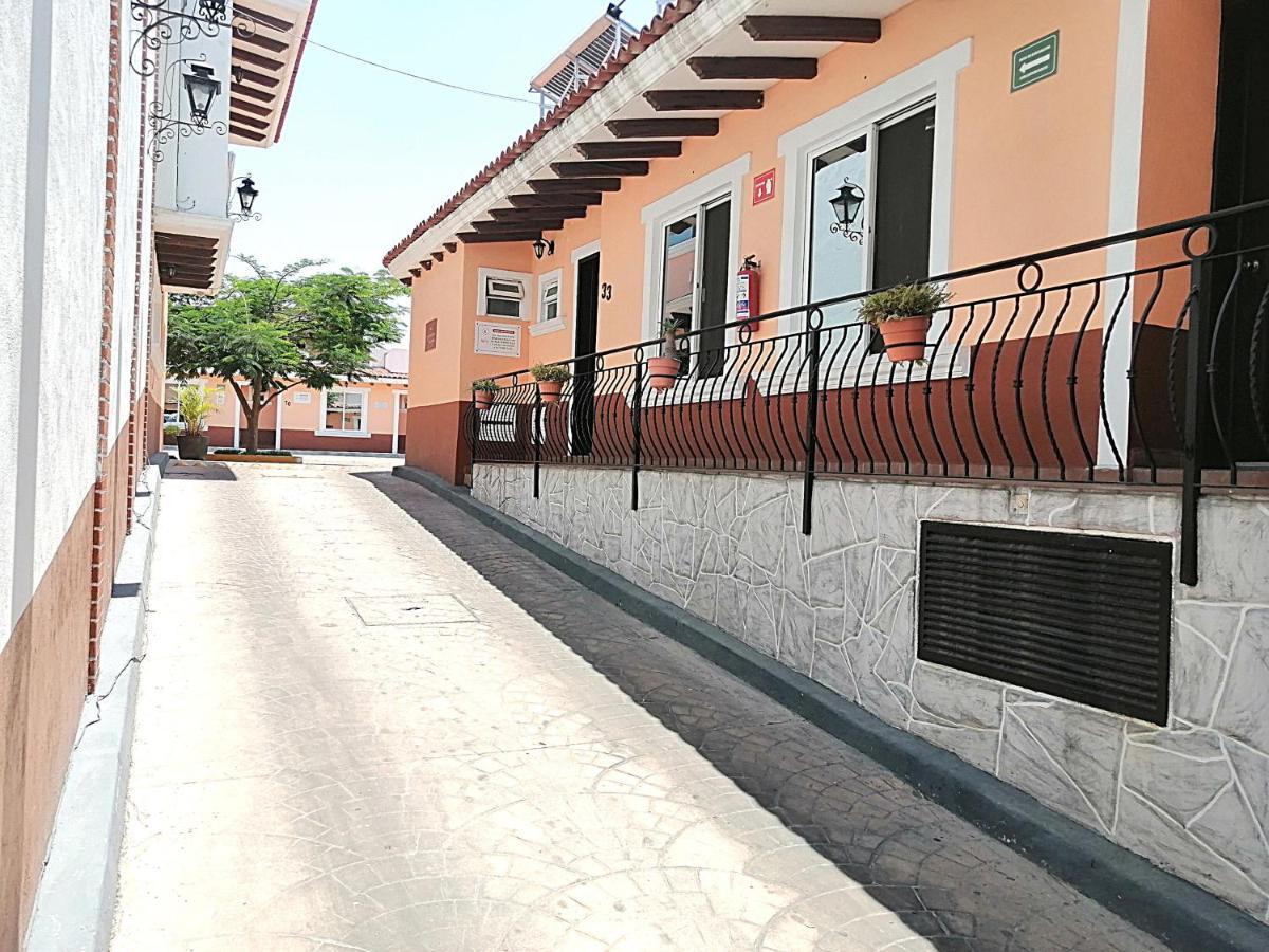Hotel Aquiles Guadalajara Esterno foto