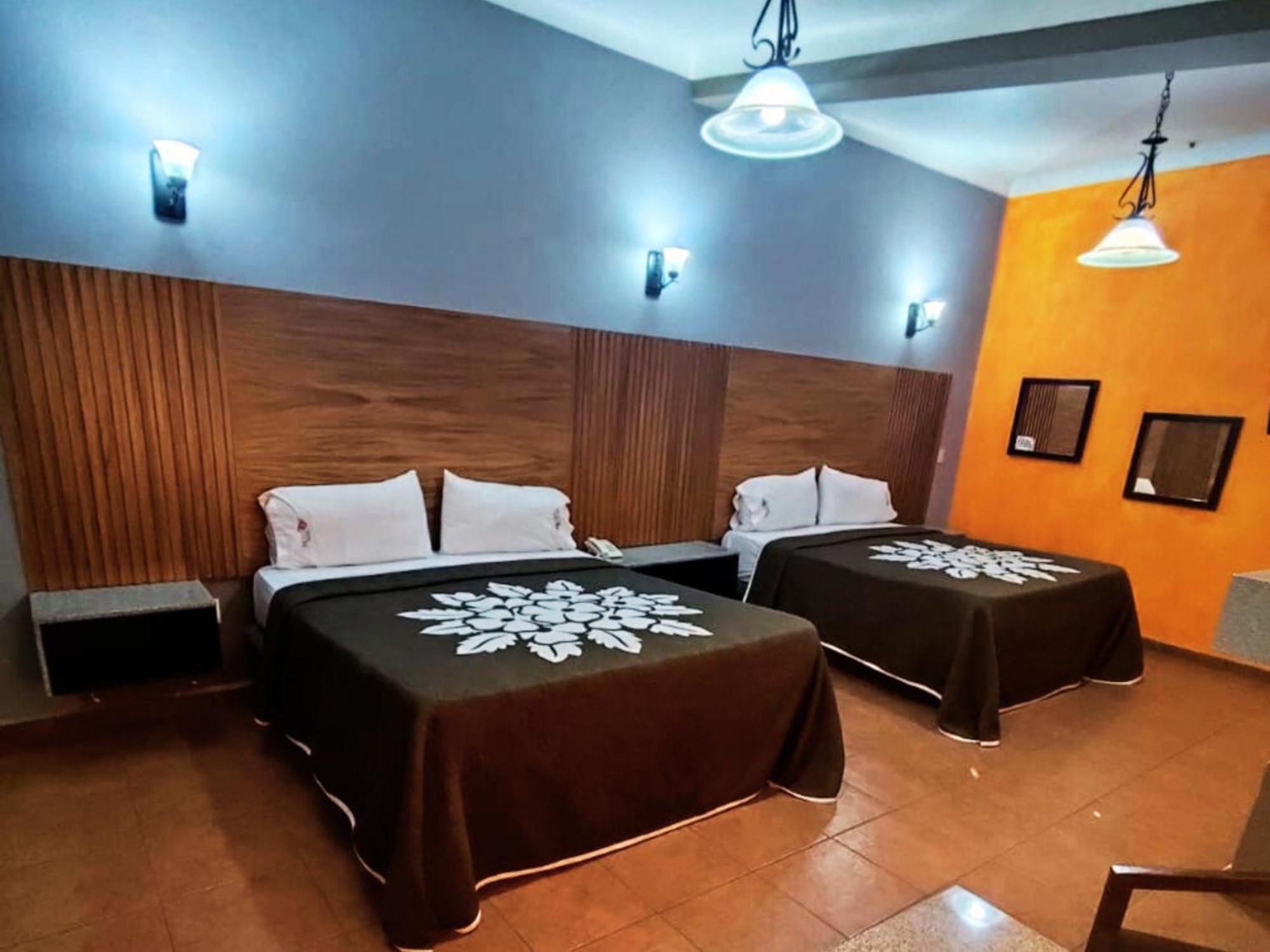 Hotel Aquiles Guadalajara Camera foto
