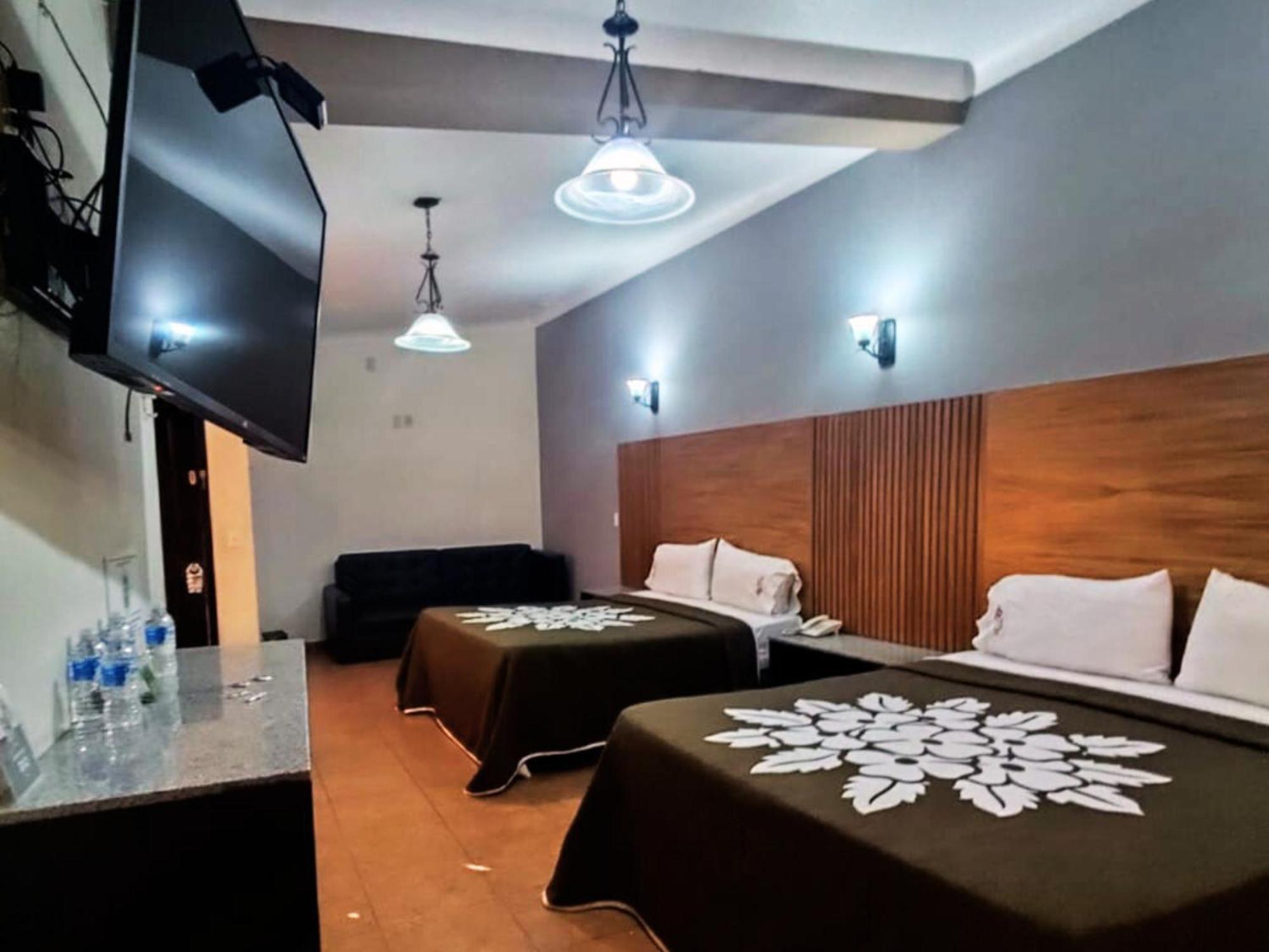 Hotel Aquiles Guadalajara Camera foto