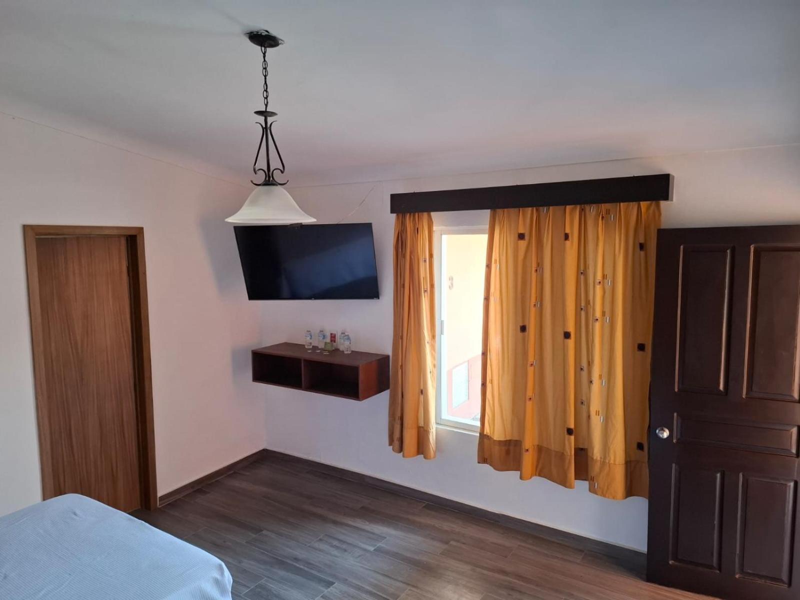 Hotel Aquiles Guadalajara Esterno foto